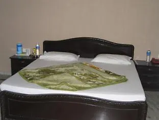 Hotel Treebo Mall View, Dlf Phase II Gurgaon