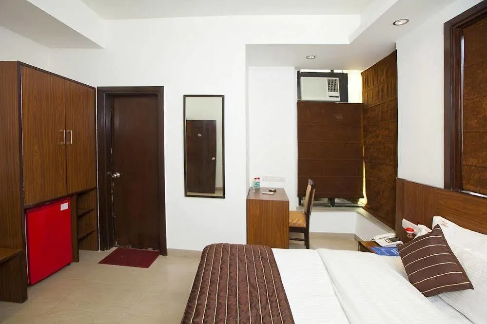 Treebo Mall View, Dlf Phase II Gurgaon 3*,