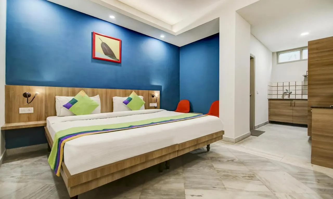 Treebo Mall View, Dlf Phase II Gurgaon 3*,  India