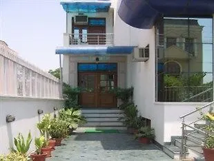 Hotel Treebo Mall View, Dlf Phase II Gurgaon